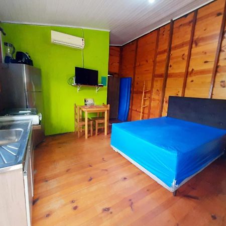 827 Chale Pe Na Areia, Completo Na Praia Do Estaleiro Em Ubatuba - 1 Dormitorio, 1 Banheiro, 1 Vaga De Garagem Exterior foto