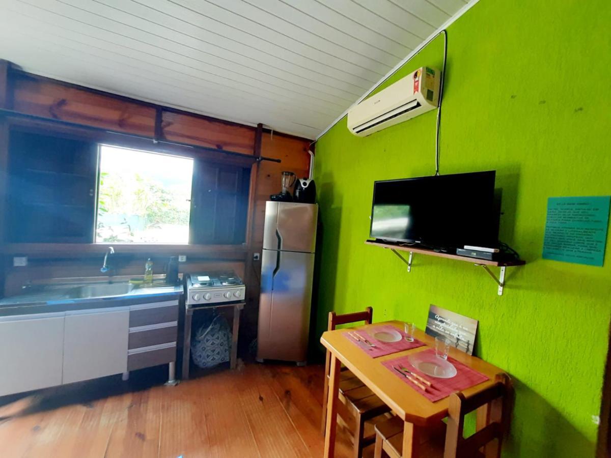 827 Chale Pe Na Areia, Completo Na Praia Do Estaleiro Em Ubatuba - 1 Dormitorio, 1 Banheiro, 1 Vaga De Garagem Exterior foto